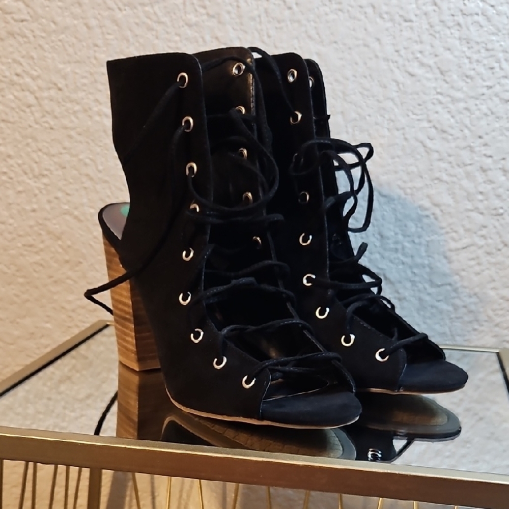 Black Lace-Up Heeled Sandals